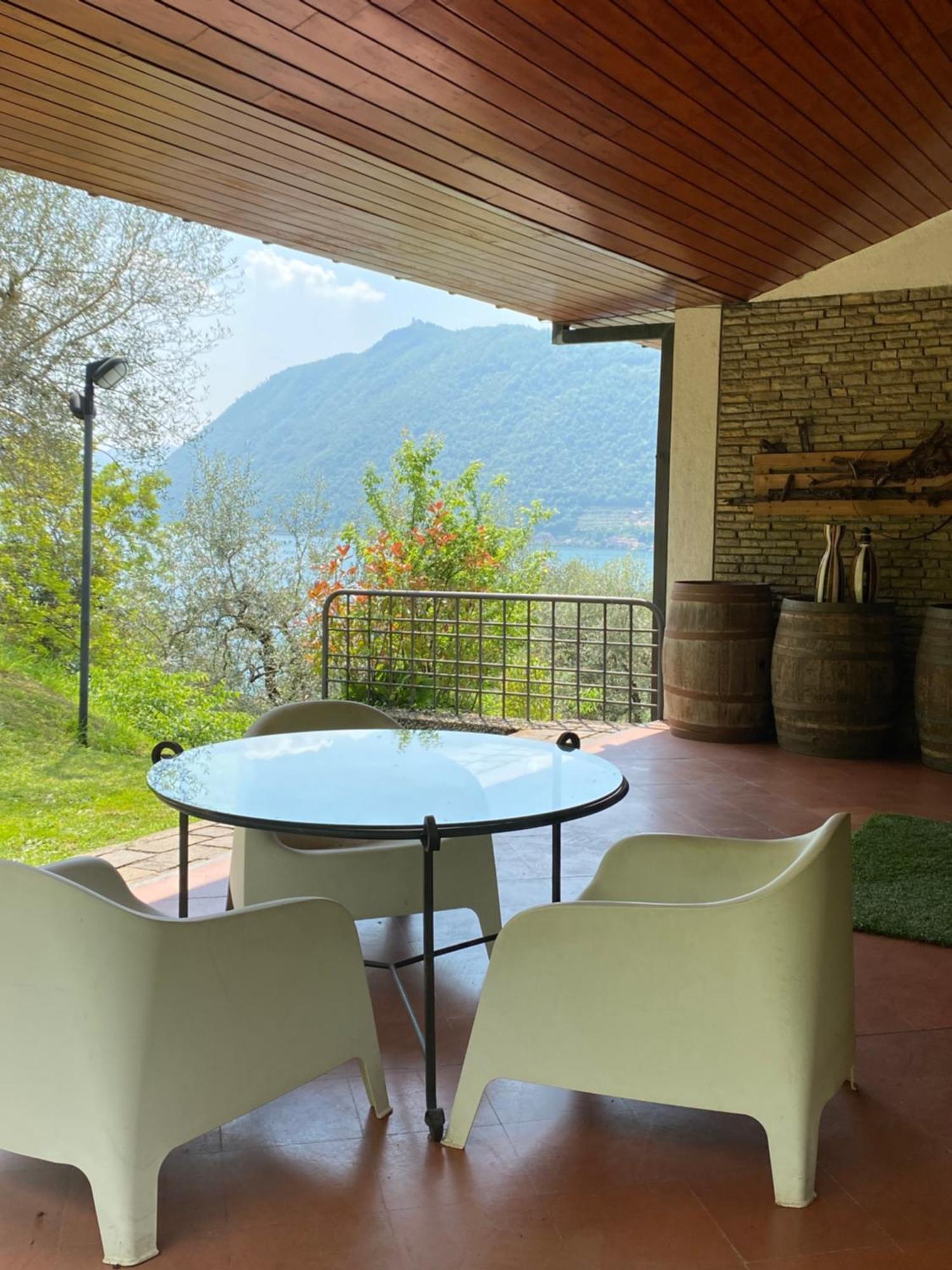 Villa Smeraldo Sale Marasino Exterior photo