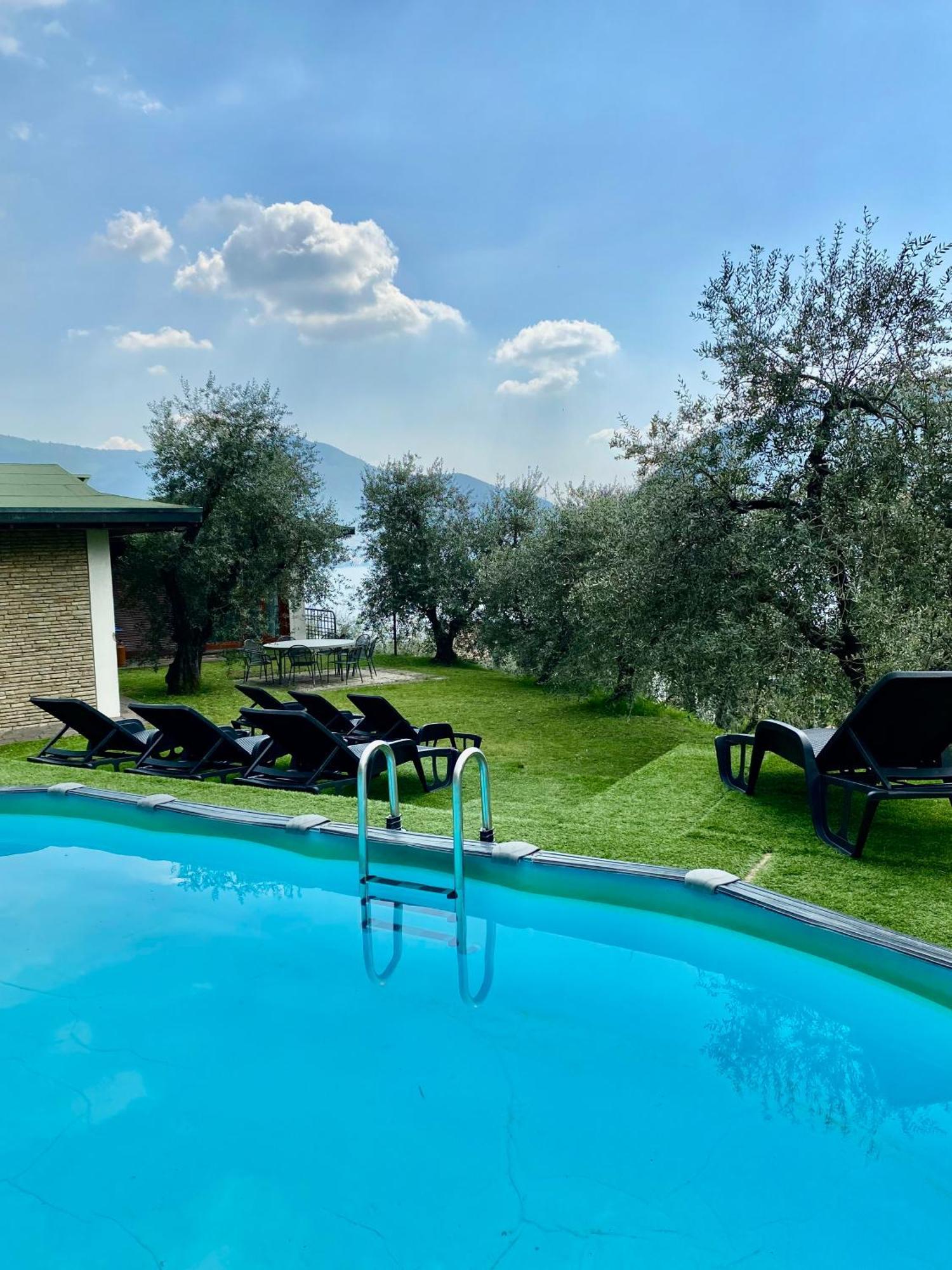 Villa Smeraldo Sale Marasino Exterior photo